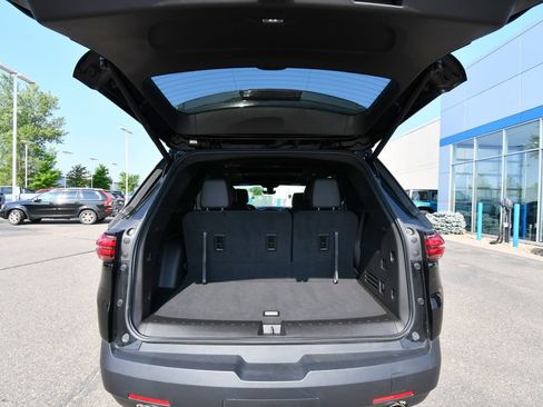 Used 2024 Chevrolet Traverse RS AWD/4WD image 7