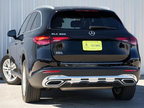 Used 2023 Mercedes-Benz GLC 300 w/ Exclusive Trim Package image 5
