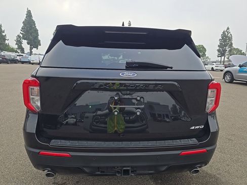 Used 2022 Ford Explorer ST-Line w/ Class IV Trailer Tow Package AWD/4WD image 5