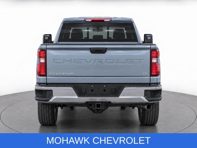 Used 2024 Chevrolet Silverado 3500 LT AWD/4WD image 9