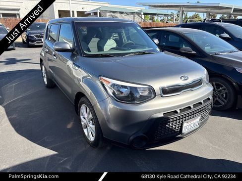 Used 2014 Kia Soul + w/ UVO w/Eservices Package FWD image 1