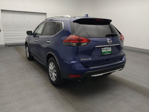 Used 2018 Nissan Rogue SV FWD image 5