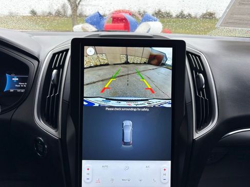 Used 2022 Ford Edge ST-Line image 39