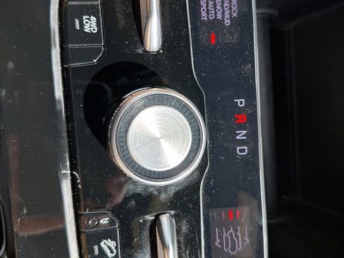 Used 2024 Jeep Grand Cherokee Summit image 21