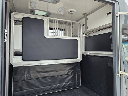 New 2024 Mercedes-Benz Sprinter 3500 image 40