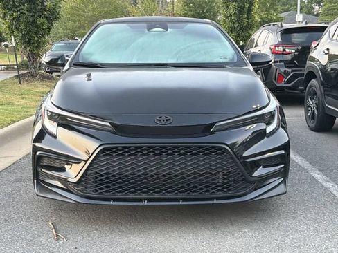 Used 2024 Toyota Corolla SE FWD image 2