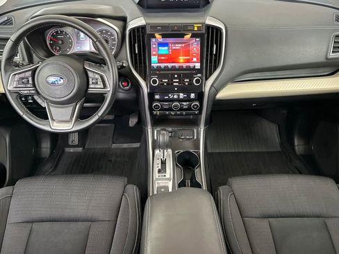Used 2021 Subaru Ascent Premium w/ Convenience Package image 3