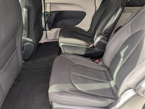 Used 2020 Chrysler Voyager LX w/ Cold Weather Group image 19