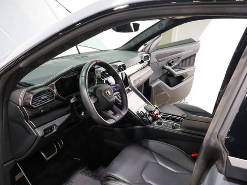 Used 2023 Lamborghini Urus S AWD/4WD image 28