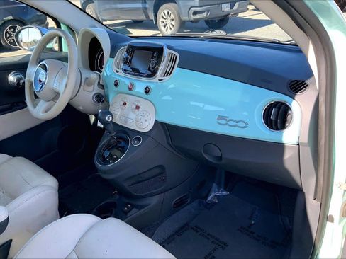 Used 2017 FIAT 500 Lounge image 18