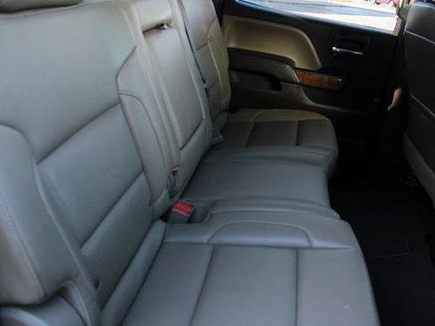 Used 2019 GMC Sierra 2500 SLT w/ Duramax Plus Package image 7