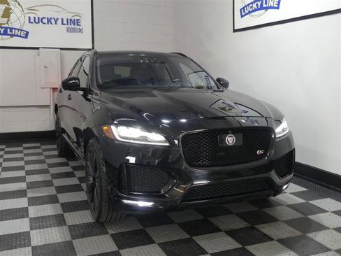 Used 2019 Jaguar F-PACE S image 5