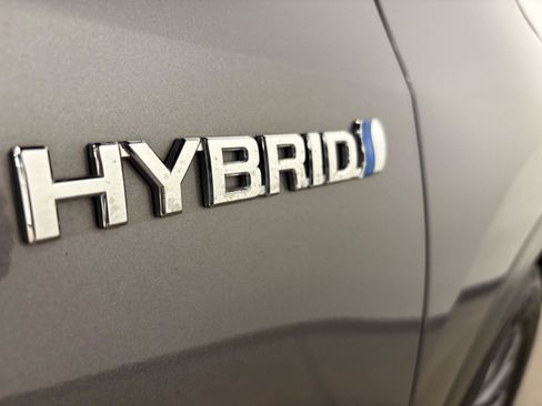 Used 2017 Toyota Highlander XLE AWD/4WD image 44