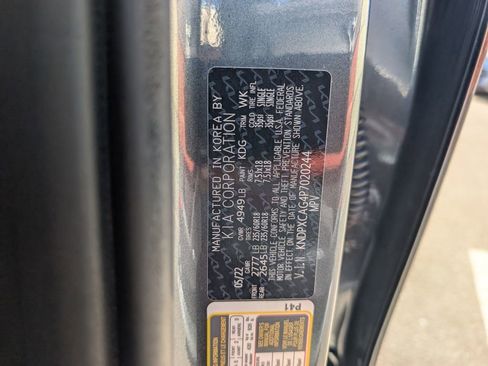 Certified 2023 Kia Sportage SX Prestige image 32