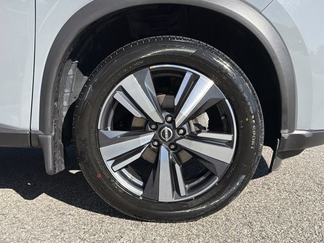 Certified 2023 Nissan Rogue SL AWD/4WD image 13