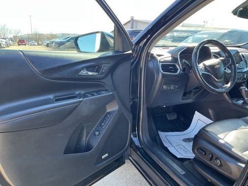 Used 2018 Chevrolet Equinox Premier image 9