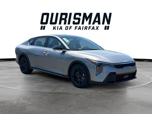 New 2026 Kia K4 GT-Line Turbo FWD image 1