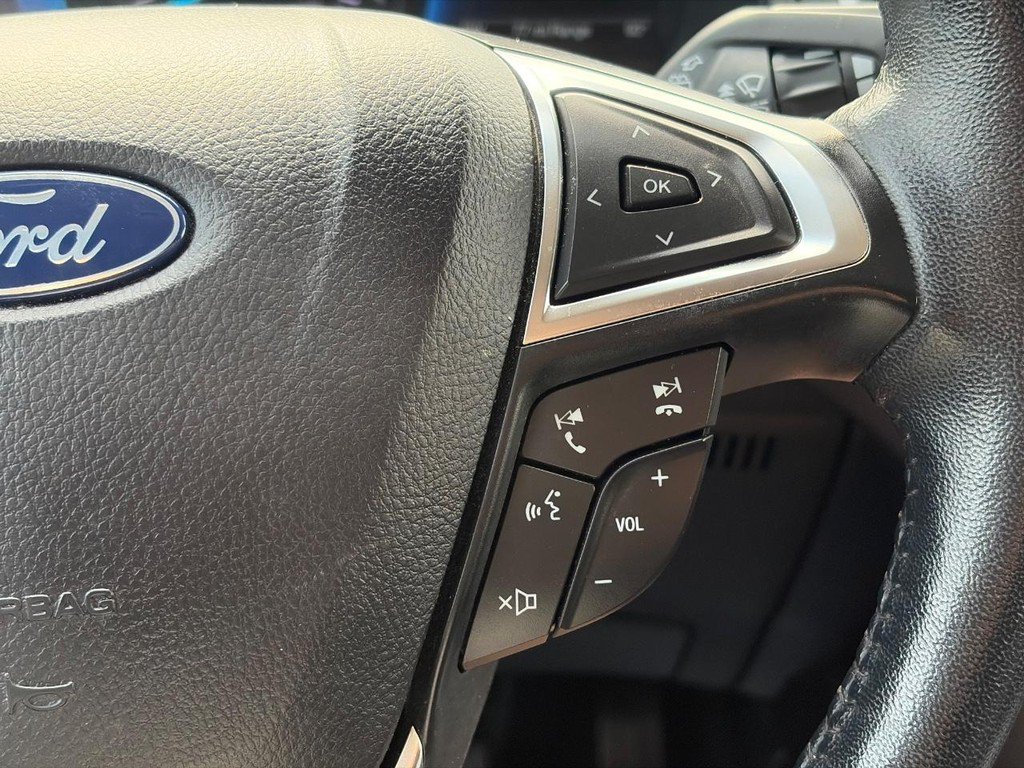 Used 2024 Ford Edge SEL AWD/4WD image 26