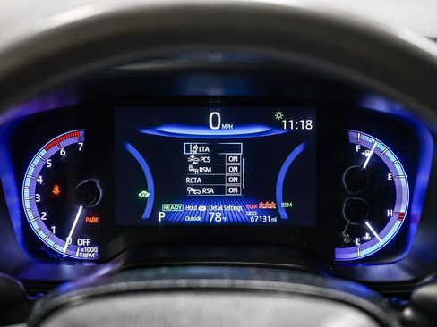 Certified 2021 Toyota Corolla LE FWD image 24