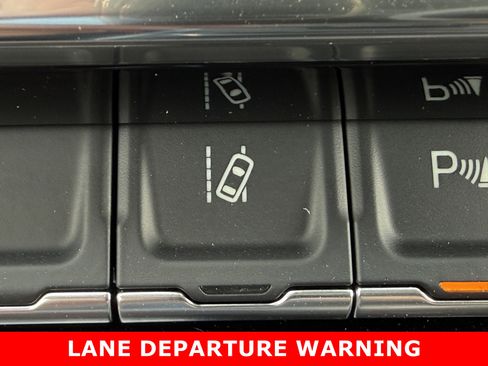 New 2026 Chevrolet Silverado 3500 LTZ w/ LTZ Premium Package image 31