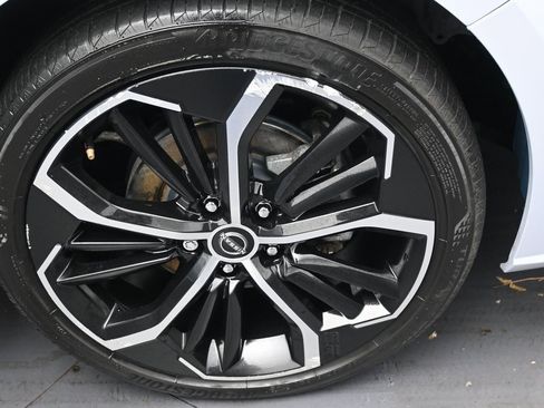 Used 2023 Nissan Altima 2.5 SR image 38