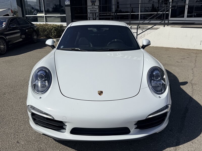 Used 2014 Porsche 911 Carrera RWD image 2