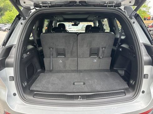 New 2026 Jeep Grand Cherokee L Limited AWD/4WD image 16