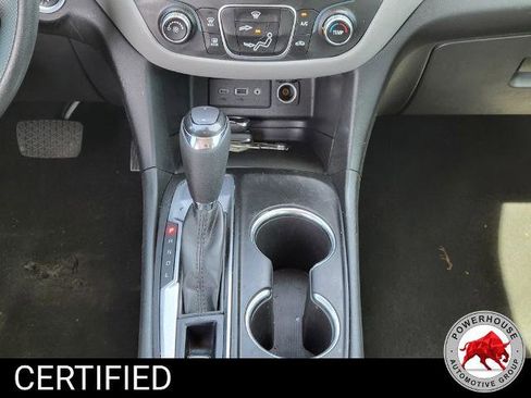 Used 2020 Chevrolet Equinox LS image 23