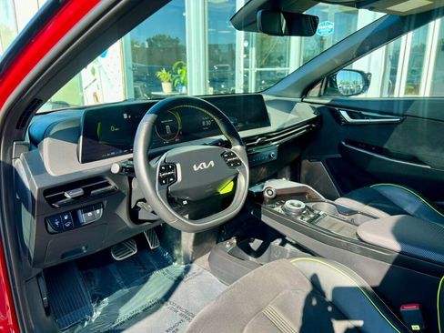 Used 2023 Kia EV6 GT image 14