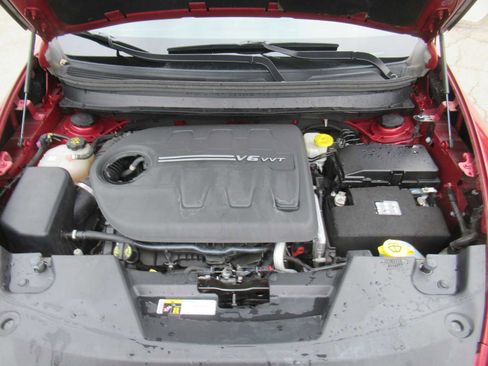 Used 2017 Jeep Cherokee Sport w/ Cold Weather Group image 11