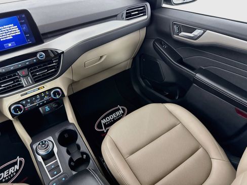 Used 2022 Ford Escape SEL AWD/4WD image 31