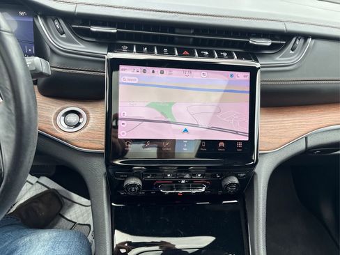 Used 2022 Jeep Grand Cherokee L Summit w/ Advanced Protech Group IV image 16