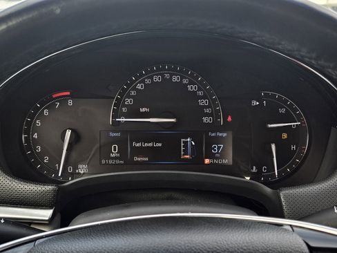 Used 2017 Cadillac XTS Luxury image 16