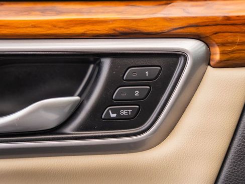 Used 2020 Honda CR-V EX-L image 40