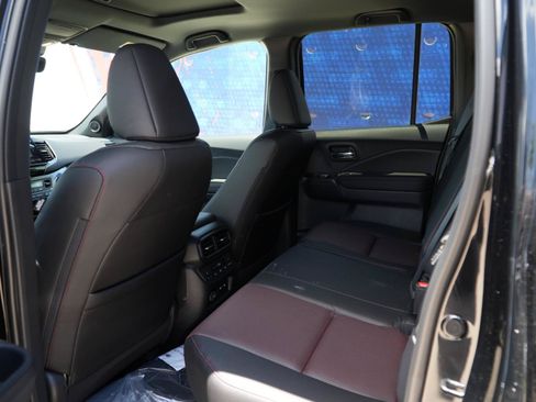 New 2026 Honda Ridgeline Black Edition image 19