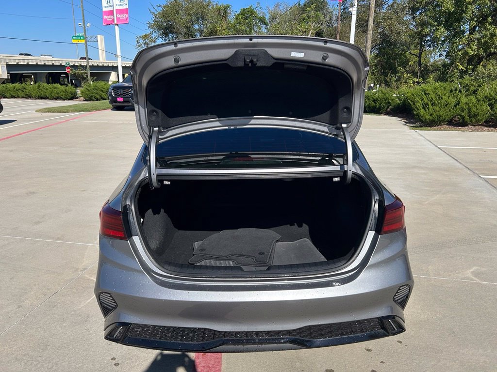 Used 2024 Kia Forte GT-Line FWD image 8