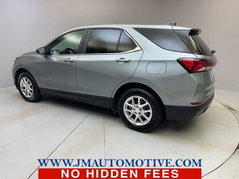 Used 2024 Chevrolet Equinox LT AWD/4WD image 3