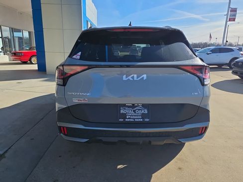 Used 2024 Kia Sportage X-Line w/ X-Line Premium Package image 7
