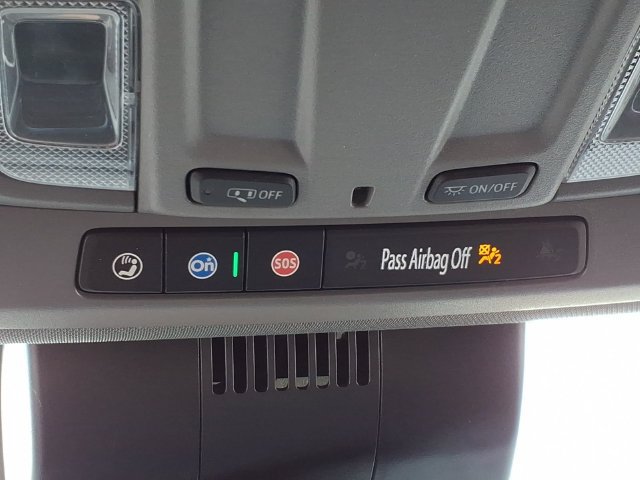 Used 2023 Chevrolet Silverado 1500 RST AWD/4WD image 19