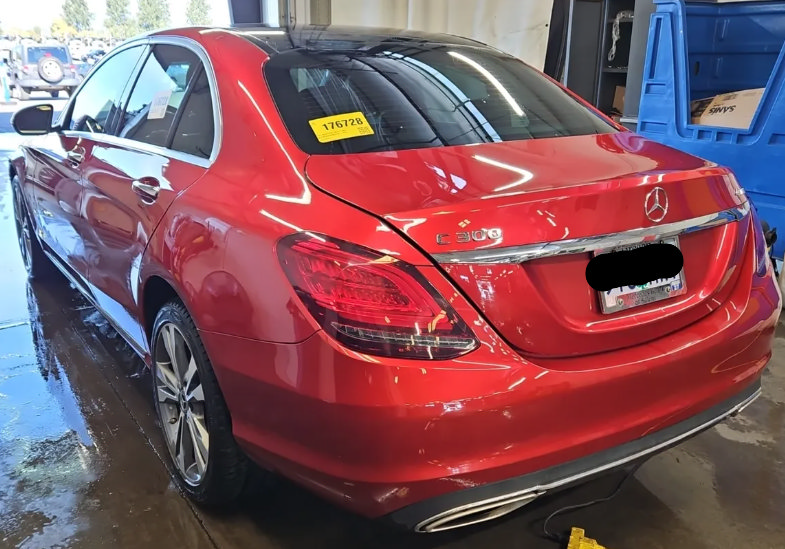 Used 2021 Mercedes-Benz C 300 4MATIC Sedan image 5