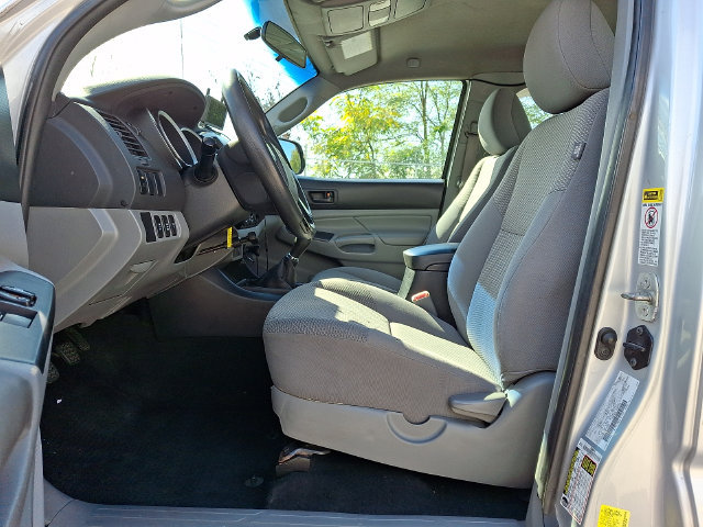 Used 2012 Toyota Tacoma 4x4 Access Cab image 15