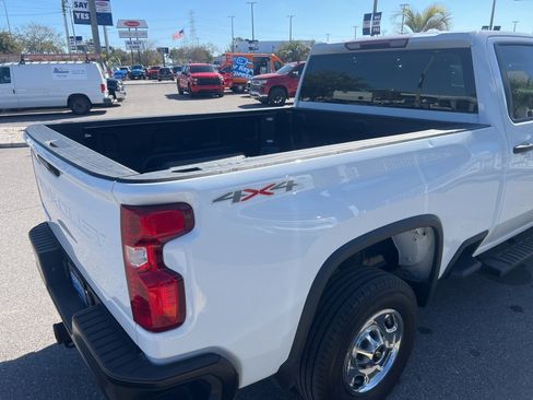 Used 2024 Chevrolet Silverado 2500 W/T image 8