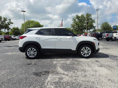 Certified 2021 Chevrolet TrailBlazer LS FWD image 3