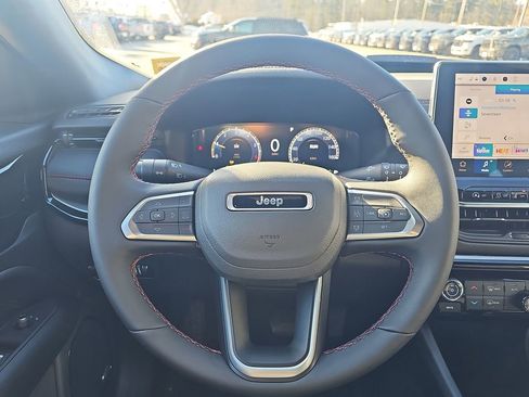 New 2026 Jeep Compass Trailhawk w/ Sun, Sound & Navigation Group AWD/4WD image 14