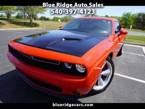 Used 2016 Dodge Challenger R/T Plus image 1