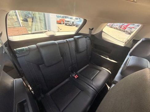 Used 2019 Volkswagen Atlas SE w/ Panoramic Sunroof Package AWD/4WD image 22