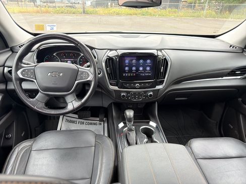 Used 2021 Chevrolet Traverse RS w/ LPO, Floor Liner Package AWD/4WD image 18