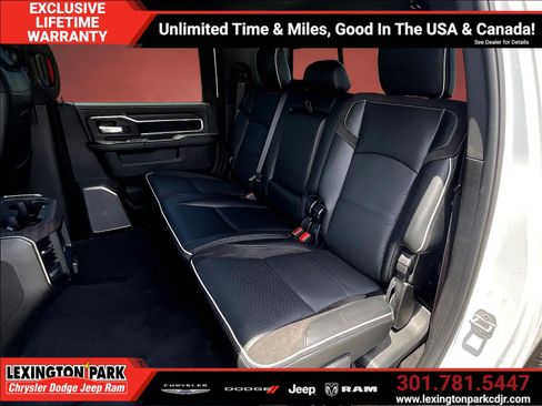 New 2026 RAM 2500 Laramie AWD/4WD image 10