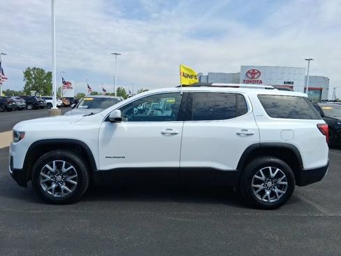 Used 2023 GMC Acadia SLT AWD/4WD image 6