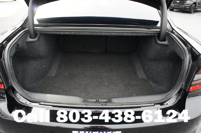 Used 2023 Dodge Charger SXT RWD image 6